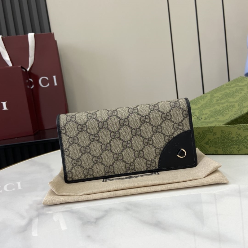 G*u*i wallets & purse